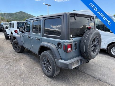 Used 2024 Jeep Wrangler Unlimited Sport AWD/4WD image 4