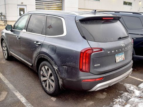 Used 2020 Kia Telluride S w/ S 8 Passenger Seating Package image 3