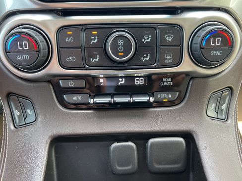 Used 2016 Chevrolet Tahoe LT RWD image 19