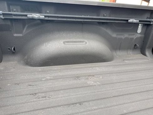 Used 2019 RAM 1500 Laramie AWD/4WD image 25