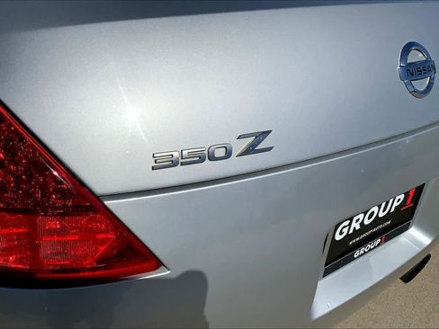 Used 2006 Nissan 350Z Touring image 7