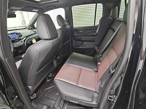 New 2026 Honda Ridgeline Black Edition image 33