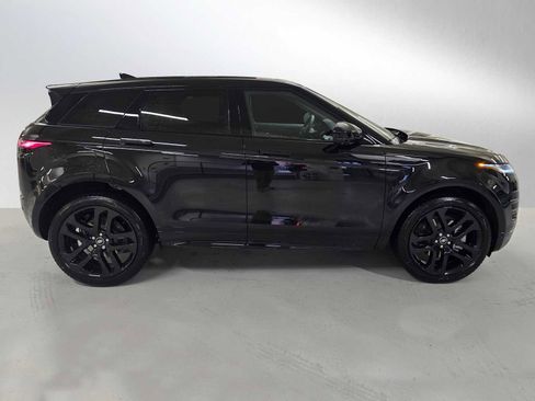 New 2026 Land Rover Range Rover Evoque Dynamic SE image 2