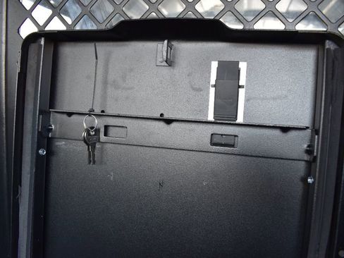 Used 2014 Chevrolet Express 2500 image 40