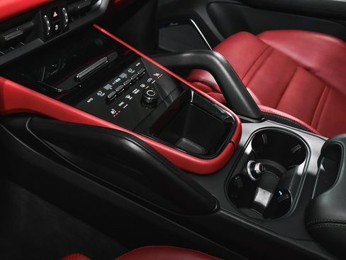 Used 2024 Porsche Cayenne Turbo GT image 47