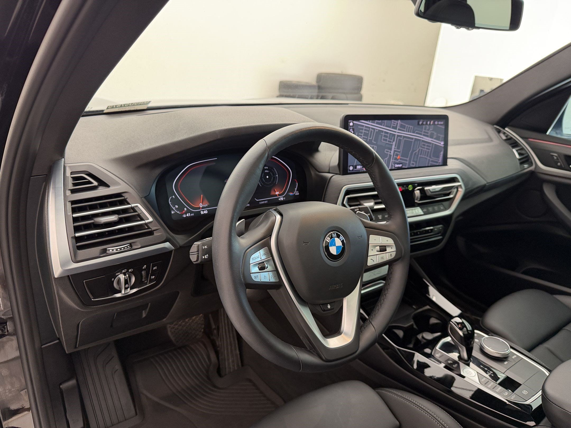 Certified 2024 BMW X3 xDrive30i w/ Premium Package AWD/4WD image 4