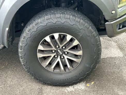 Used 2020 Ford F150 Raptor w/ Equipment Group 802A Luxury AWD/4WD image 10