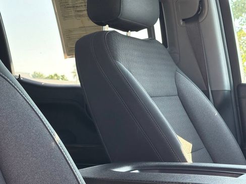 Used 2019 GMC Sierra 1500 SLE w/ SLE Value Package AWD/4WD image 25