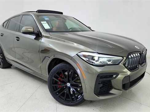 Used 2022 BMW X6 M50i w/ Premium Package image 1