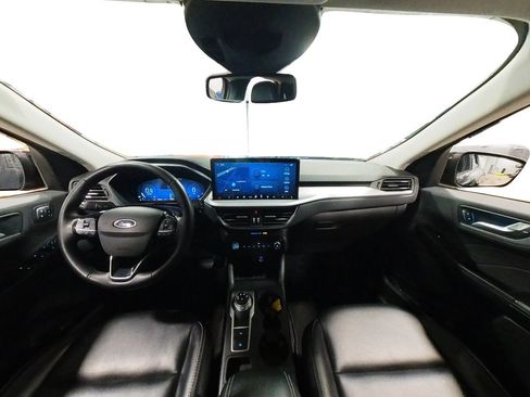 Used 2023 Ford Escape Platinum AWD/4WD image 44