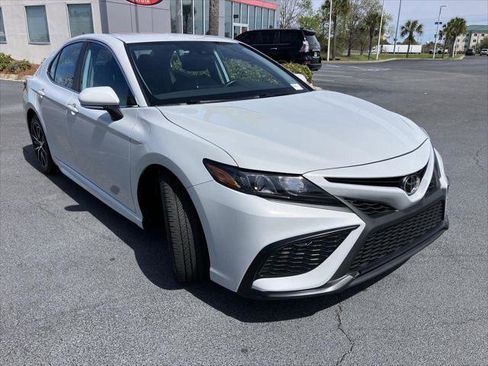 Certified 2023 Toyota Camry SE image 7