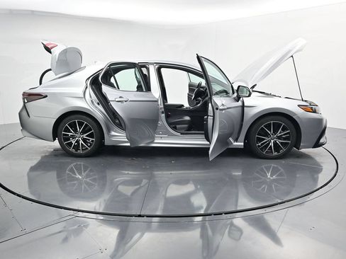 Used 2024 Toyota Camry SE FWD image 45