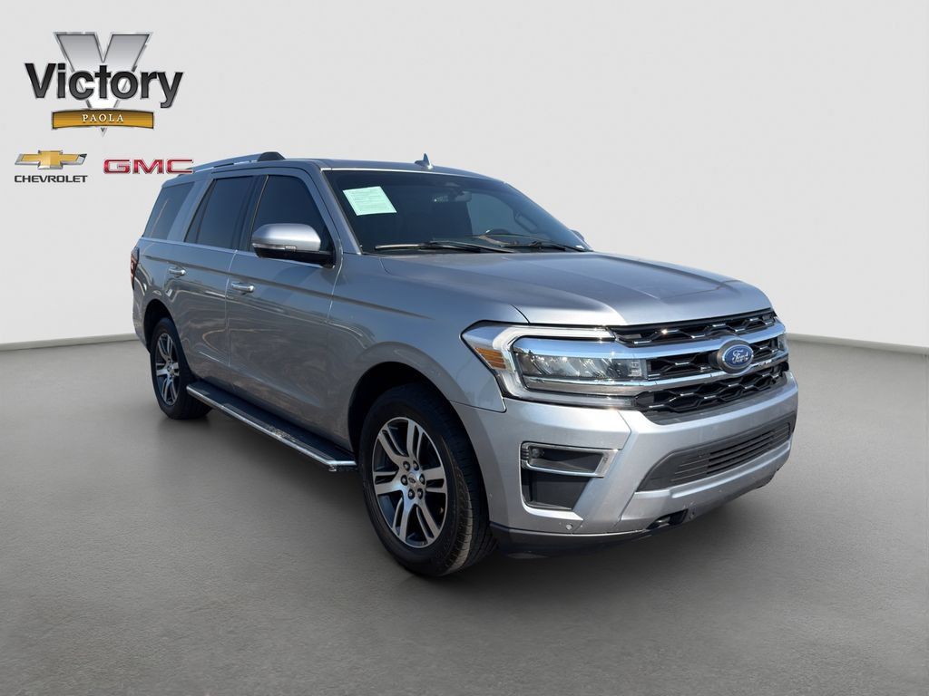 Used 2022 Ford Expedition Limited AWD/4WD image 8