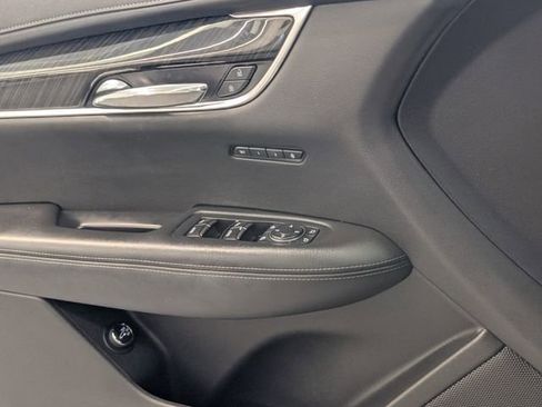 Used 2020 Cadillac XT6 Premium Luxury image 25