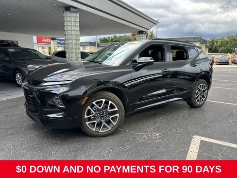 Used 2025 Chevrolet Blazer RS FWD image 1