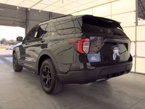 Used 2023 Ford Explorer Timberline w/ Timberline Technology Package AWD/4WD image 11