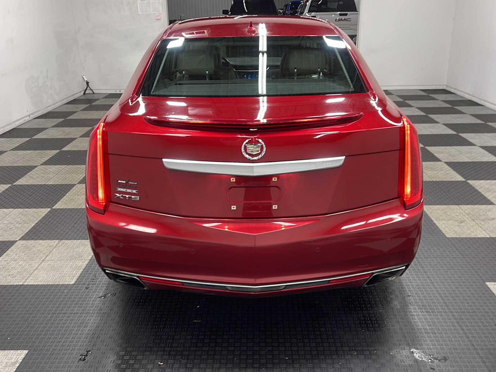 Used 2014 Cadillac XTS Premium w/ Driver Assist Package FWD image 17