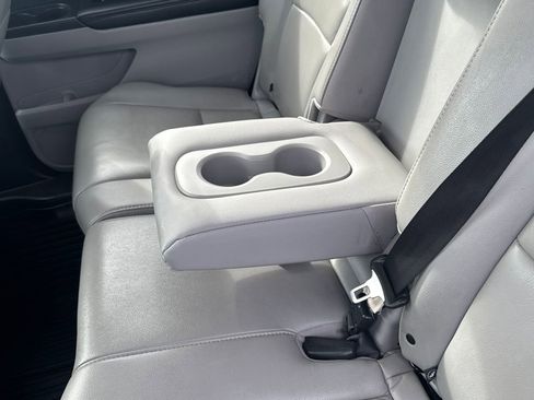 Used 2019 Honda Pilot Touring image 36