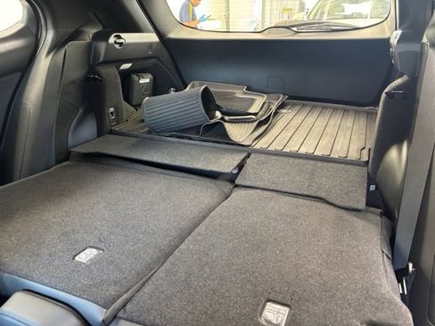 Used 2022 Lexus UX 250h w/ Premium Package AWD/4WD image 27