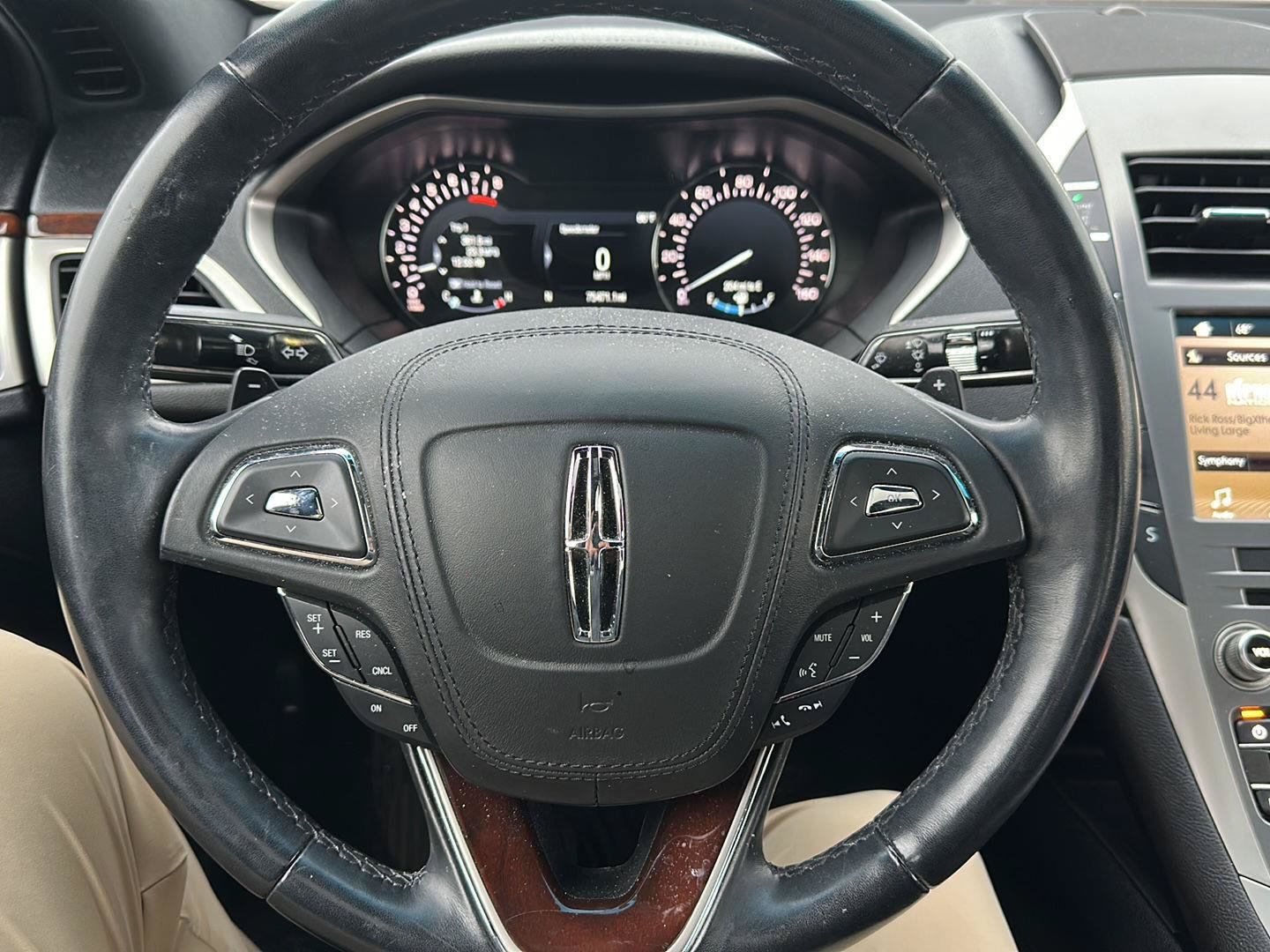 Used 2017 Lincoln MKZ Select w/ Select Plus Package AWD/4WD image 13