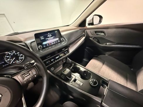 Used 2023 Nissan Rogue SV AWD/4WD image 80