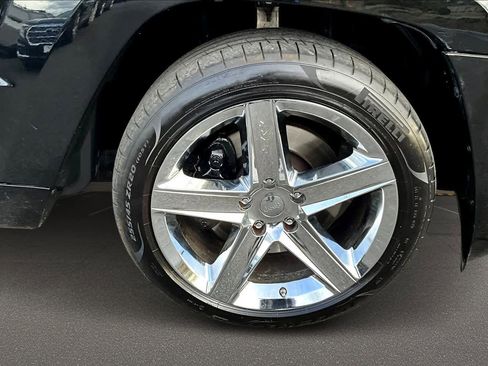 Used 2007 Jeep Grand Cherokee SRT8 w/ SRT Option Group I image 34