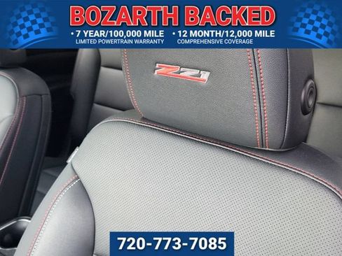 Used 2025 Chevrolet Traverse Z71 AWD/4WD image 10