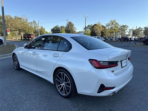 Used 2022 BMW 330i Sedan image 5