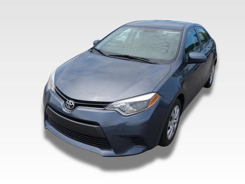 Used 2016 Toyota Corolla LE FWD image 1