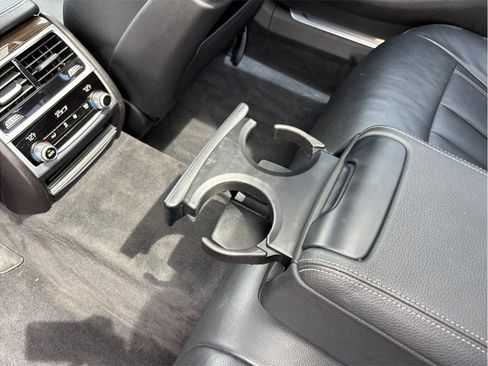 Used 2021 BMW 740i image 45