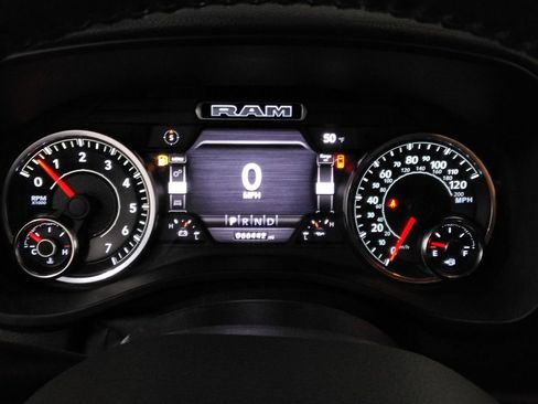 Used 2021 RAM 1500 Big Horn image 16