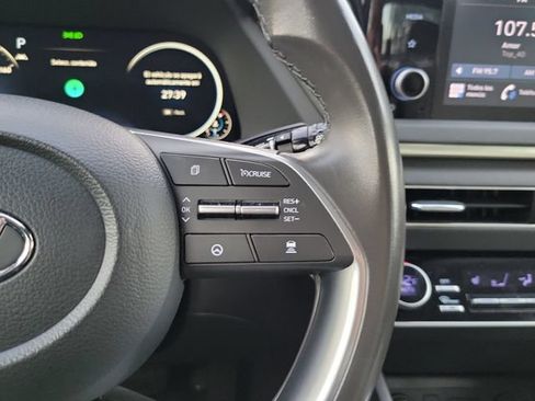 Used 2022 Hyundai Sonata SEL w/ Convenience Package FWD image 16