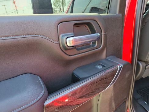 Used 2022 Chevrolet Silverado 2500 LTZ w/ LTZ Plus Package image 16