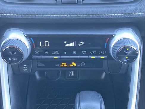 Certified 2024 Toyota RAV4 LE AWD/4WD image 18