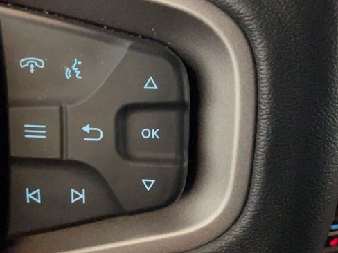 Used 2024 Ford Bronco Outer Banks AWD/4WD image 16