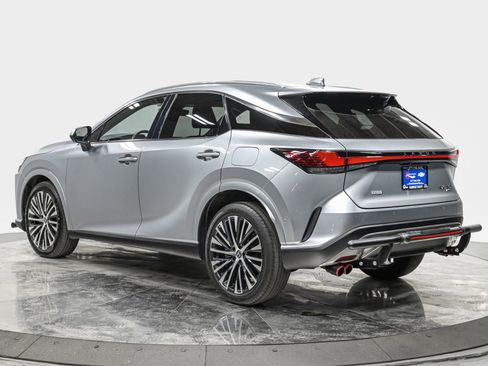 Used 2023 Lexus RX 350 Premium Plus w/ Accessory Package AWD/4WD image 4