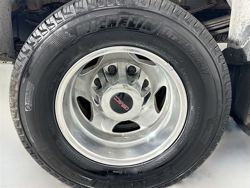 Used 2019 GMC Sierra 3500 Denali w/ Duramax Plus Package image 33