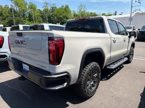Used 2026 GMC Sierra 1500 AT4X AWD/4WD image 5