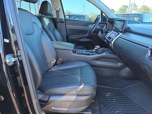 Used 2021 Kia Sorento EX image 16