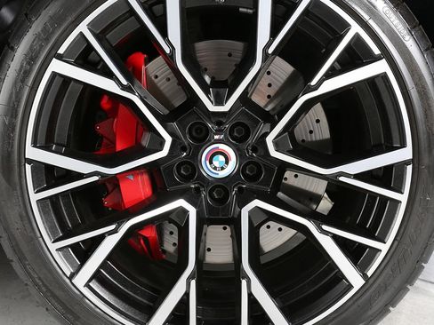 Used 2023 BMW X5 M Competition w/ Competition Package image 14