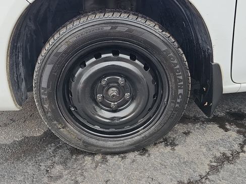 Used 2021 Nissan NV200 SV image 9