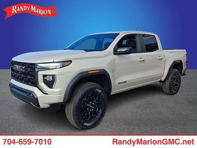 New 2026 GMC Canyon Elevation w/ Convenience Package