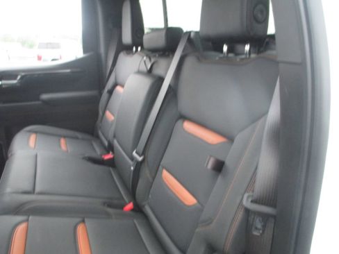 Used 2026 GMC Sierra 1500 AT4 w/ AT4 Premium Package AWD/4WD image 23