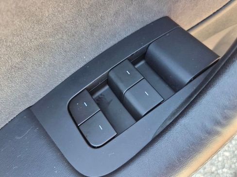 Used 2021 Tesla Model 3 Standard Range Plus RWD image 33