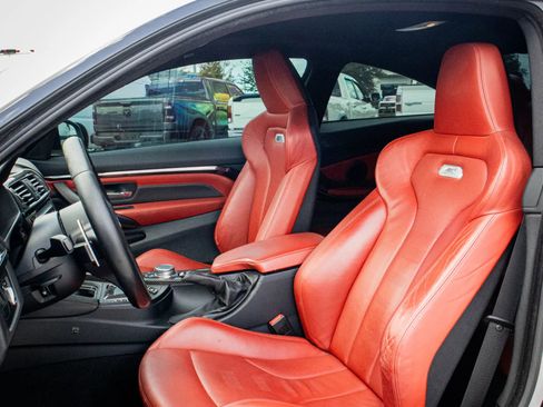 Used 2015 BMW M4 Coupe RWD image 28