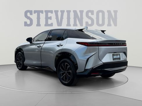 Used 2026 Lexus RZ 450e AWD w/ Accessory Package (Z2) image 3