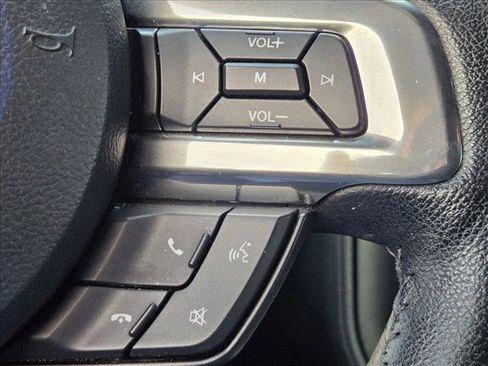 Used 2015 Ford Mustang Convertible image 13