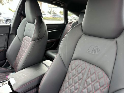 Used 2025 Audi S7 Premium Plus image 20
