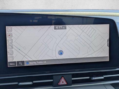 Used 2023 Hyundai Elantra Limited FWD image 13