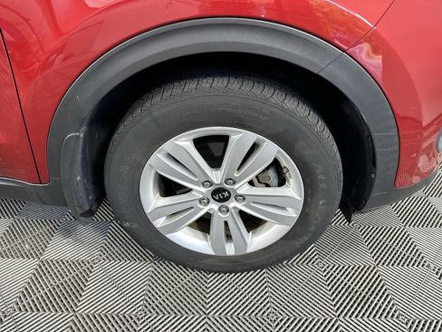 Used 2017 Kia Sportage LX FWD image 10